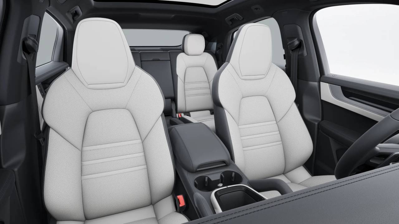 2026 Porsche Cayenne E-Hybrid Coupe photo 11