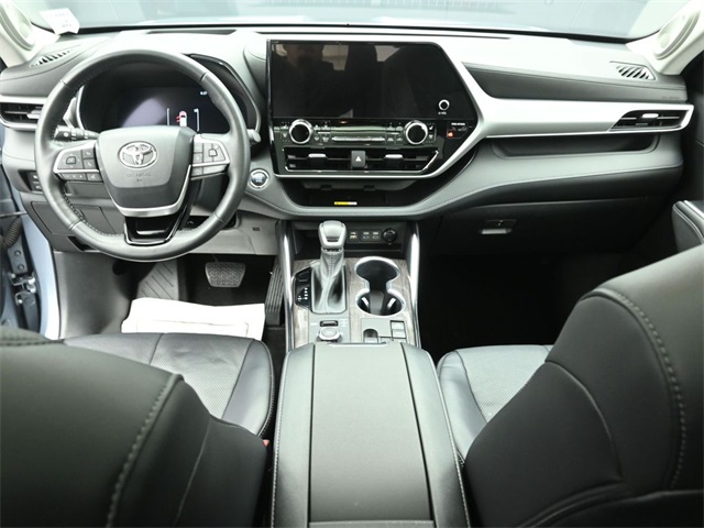 2023 TOYOTA HIGHLANDER - Image 22