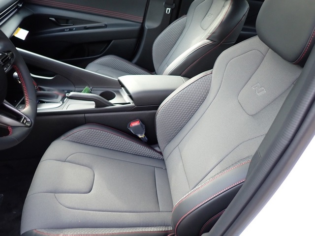 2025 Hyundai Elantra N Line photo 9