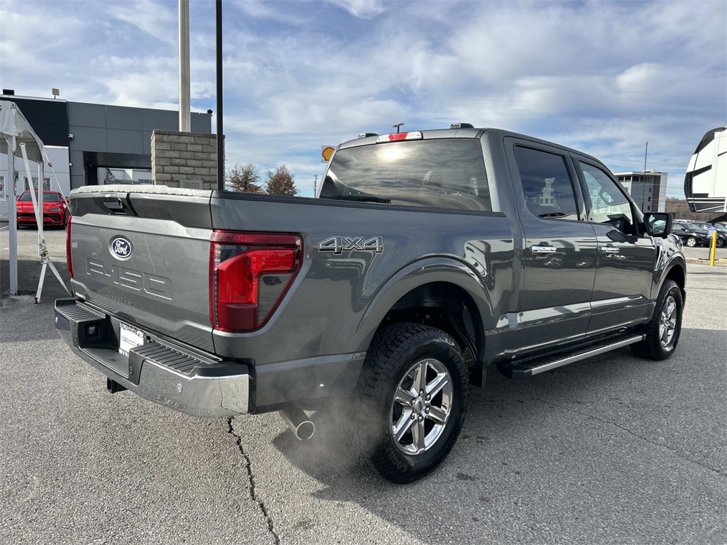 2024 Ford F-150 XLT photo 4