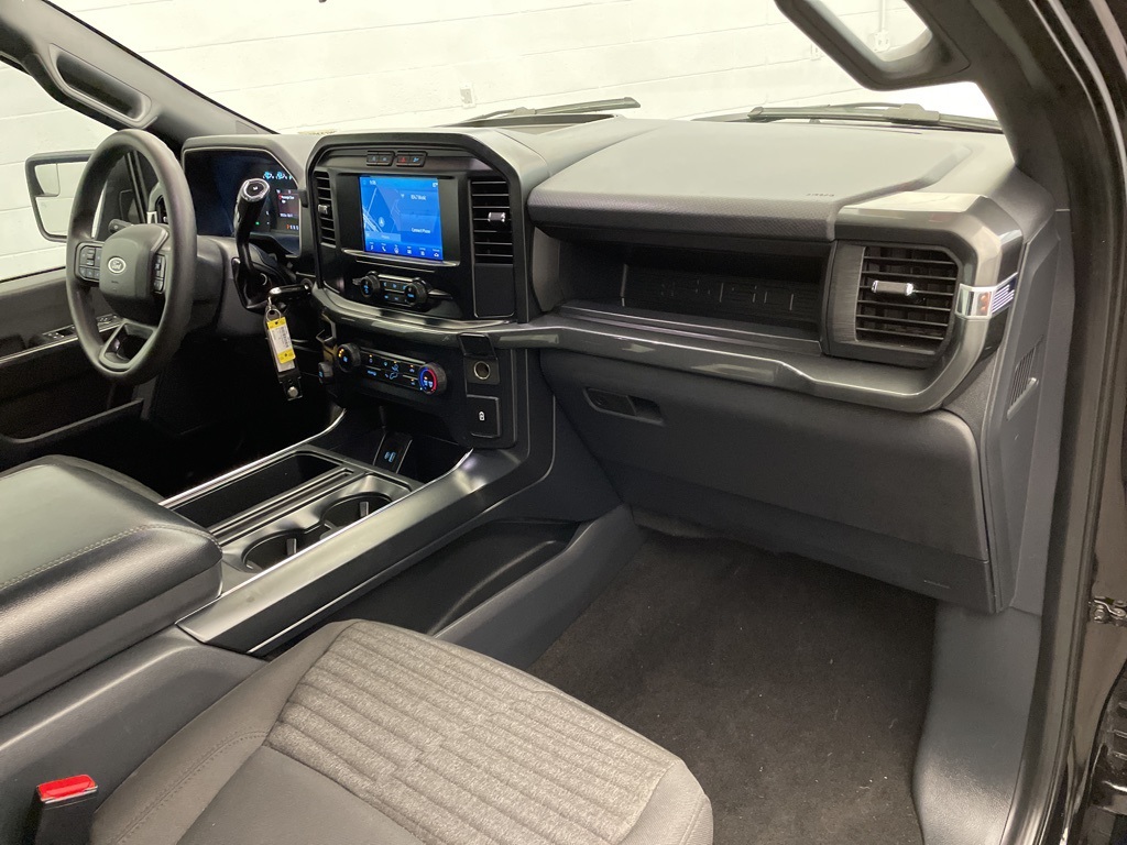 2022 Ford F-150 XL photo 21