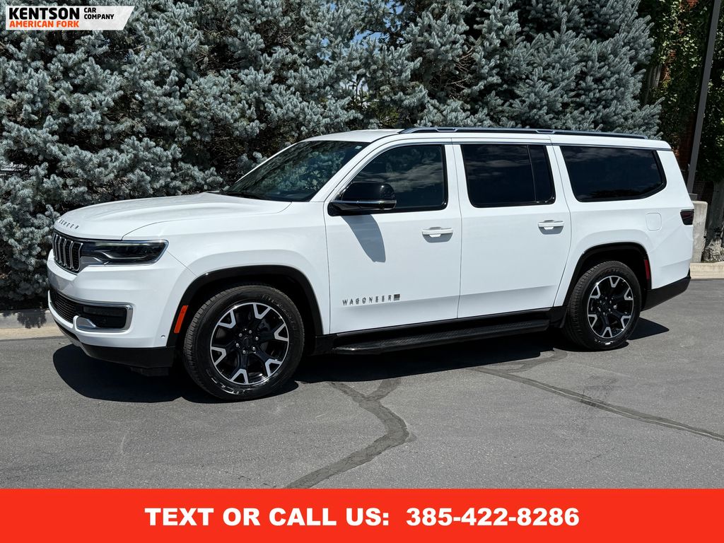 2025 Jeep Wagoneer L Series III's photo
