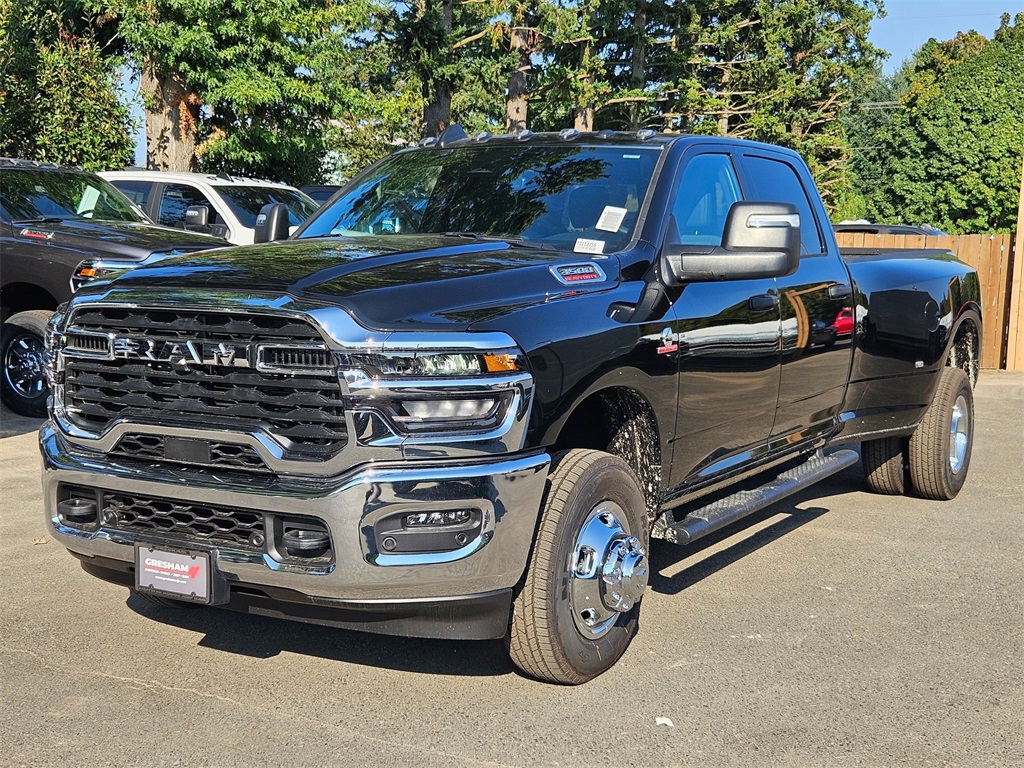 2026 Ram 3500 Tradesman photo 3