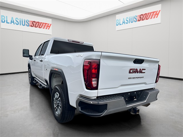 2022 Gmc Sierra Pro photo 4