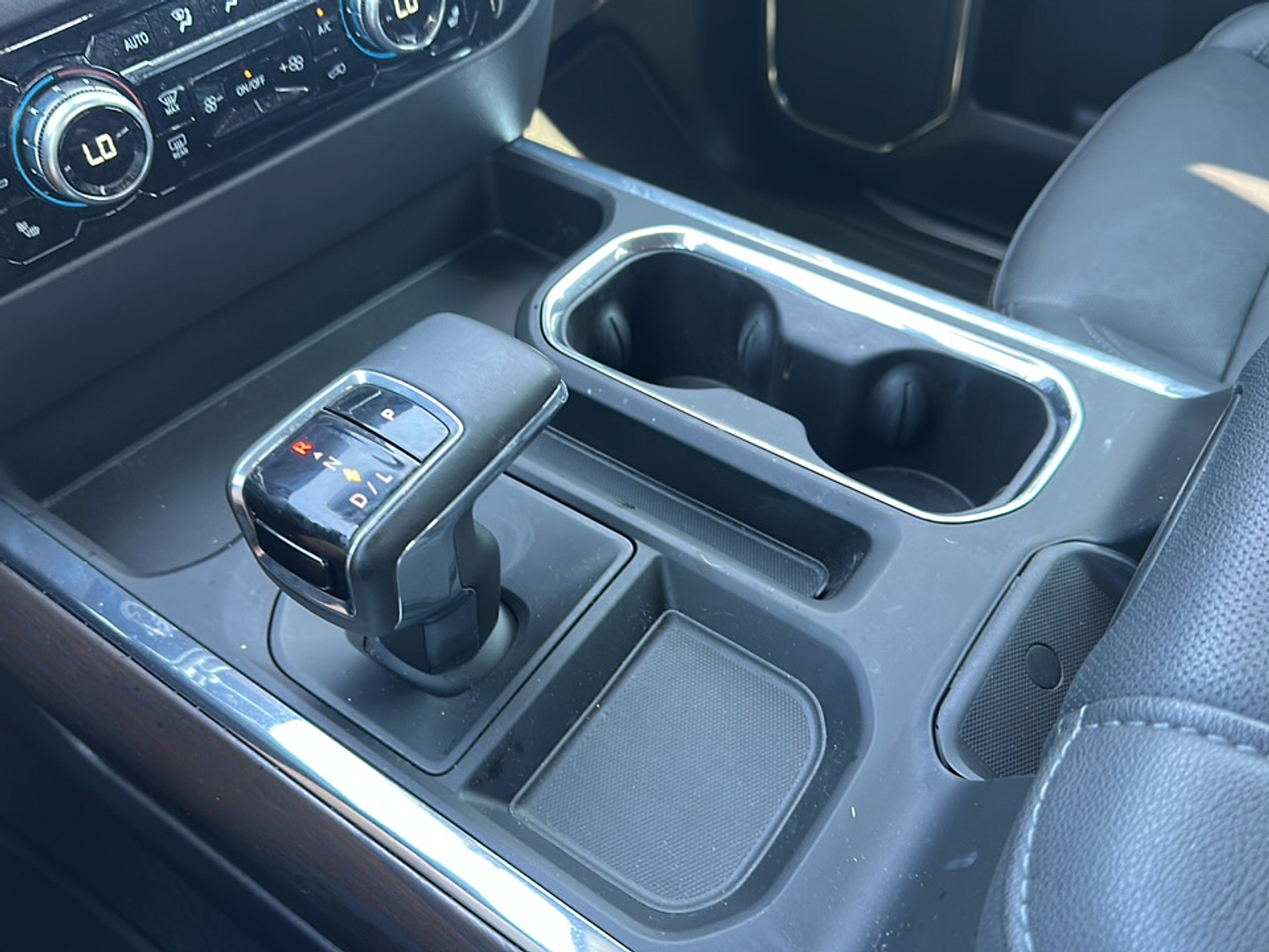 2024 Gmc Sierra 1500 SLT photo 15