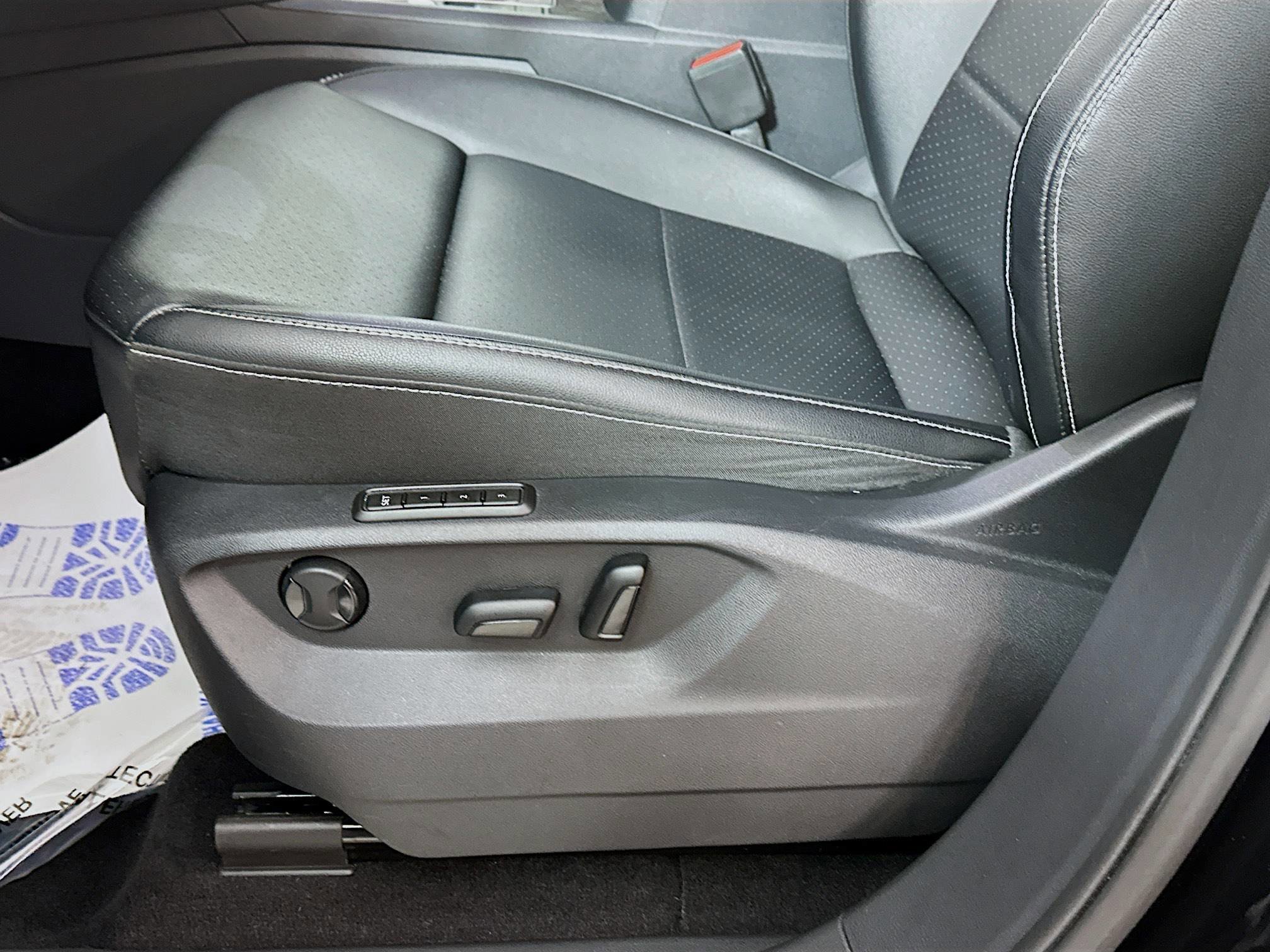 2022 Volkswagen Atlas V6 SEL photo 16