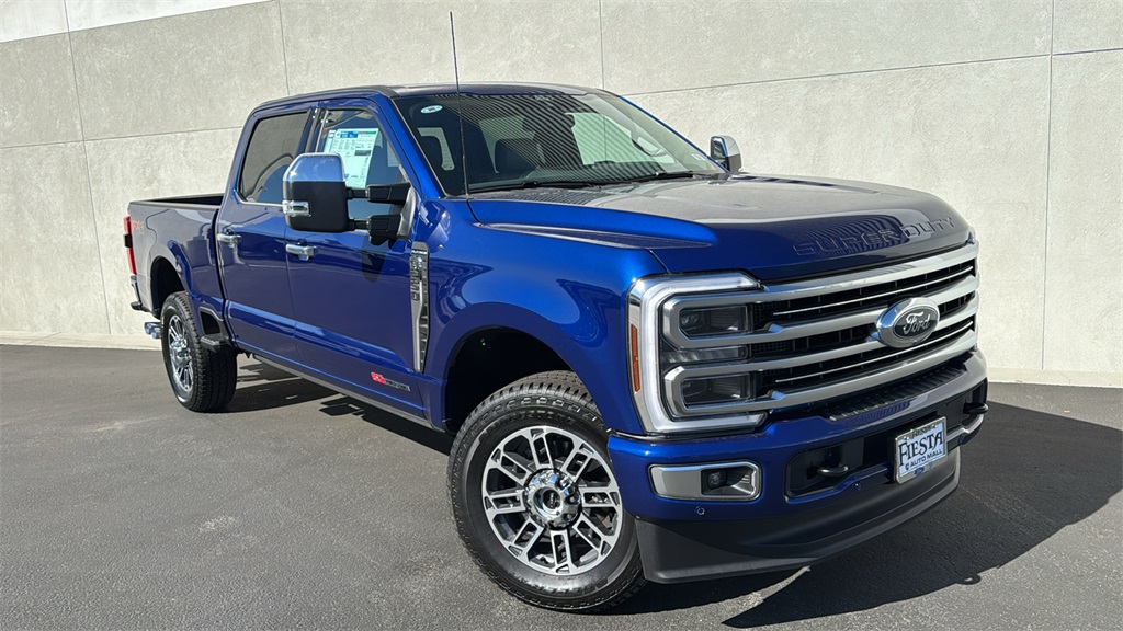 2026 Ford F-250 Super Duty Platinum's photo