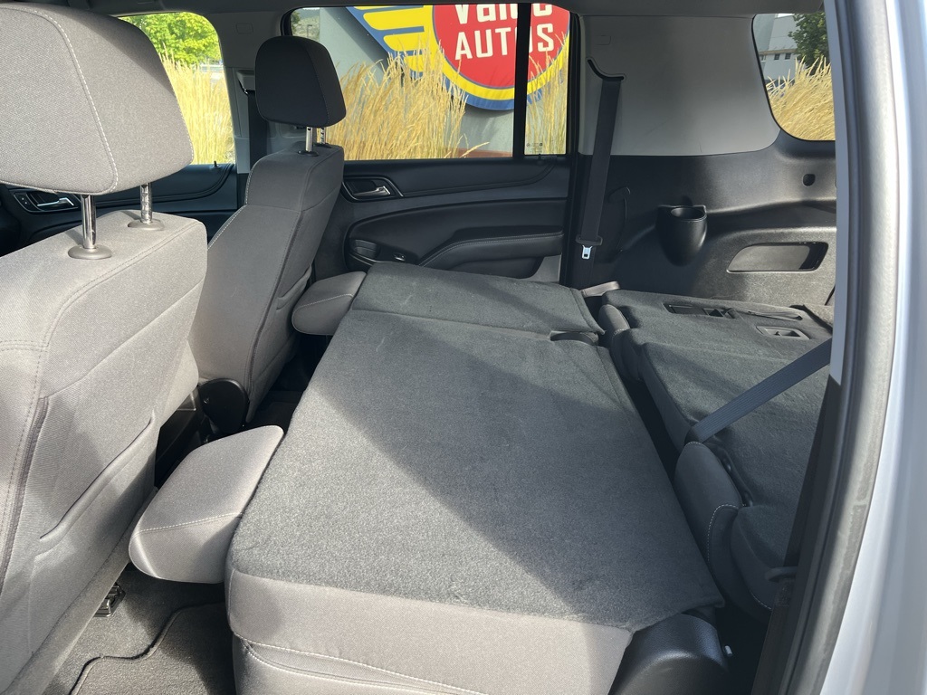 2020 Chevrolet Suburban LS photo 27