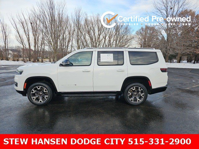 2023 Jeep Wagoneer Series III's photo