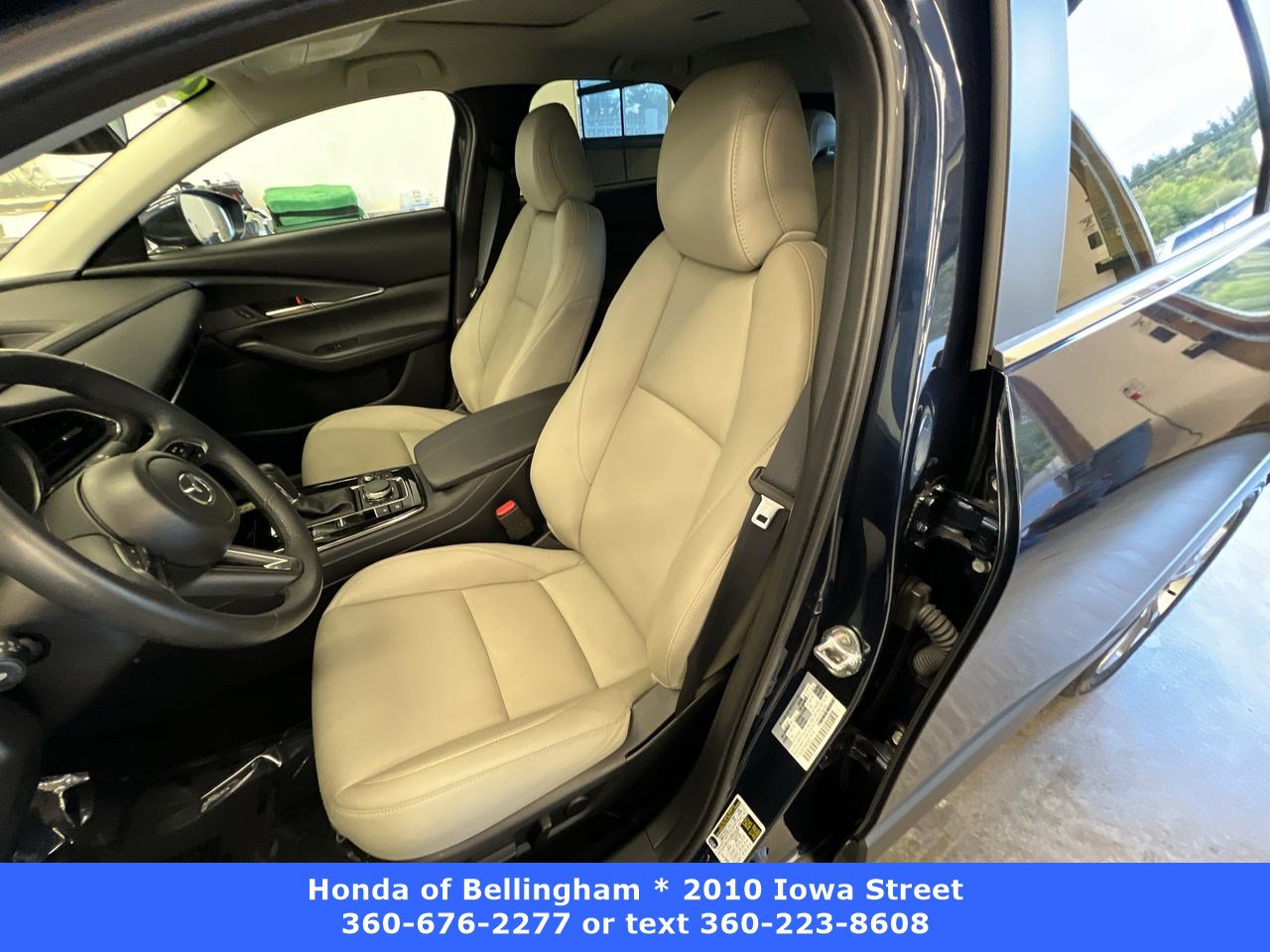 2024 Mazda CX-30 2.5 S Preferred photo 10