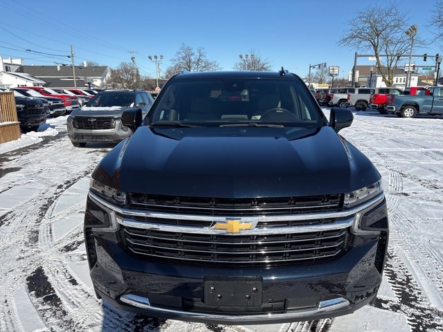 2023 Chevrolet Tahoe LT photo 2