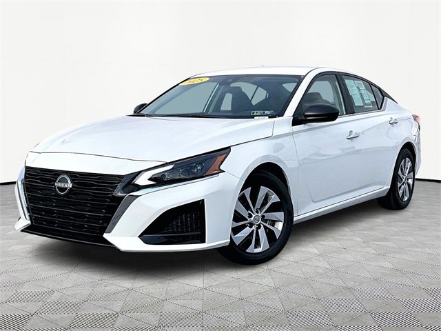2025 Nissan Altima S photo 3