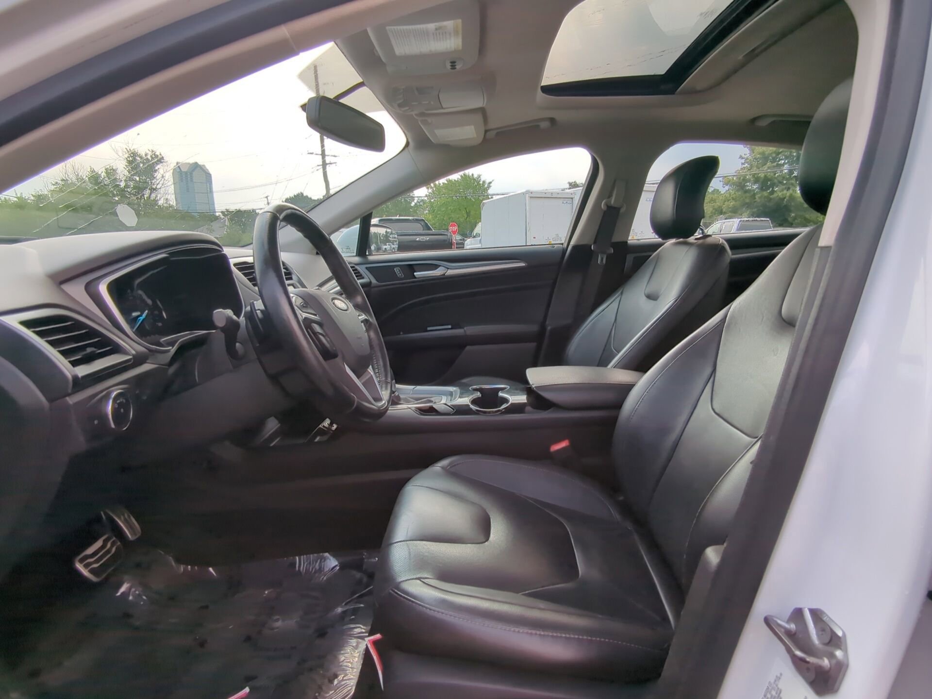 2014 Ford Fusion Titanium photo 12
