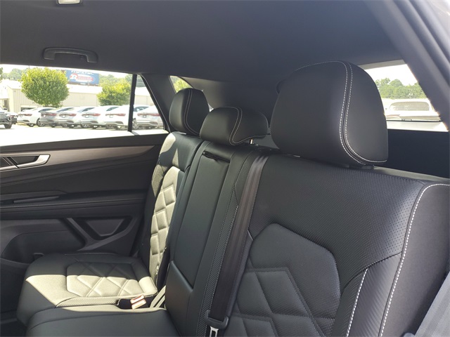 2026 Volkswagen Atlas Cross Sport SE photo 8
