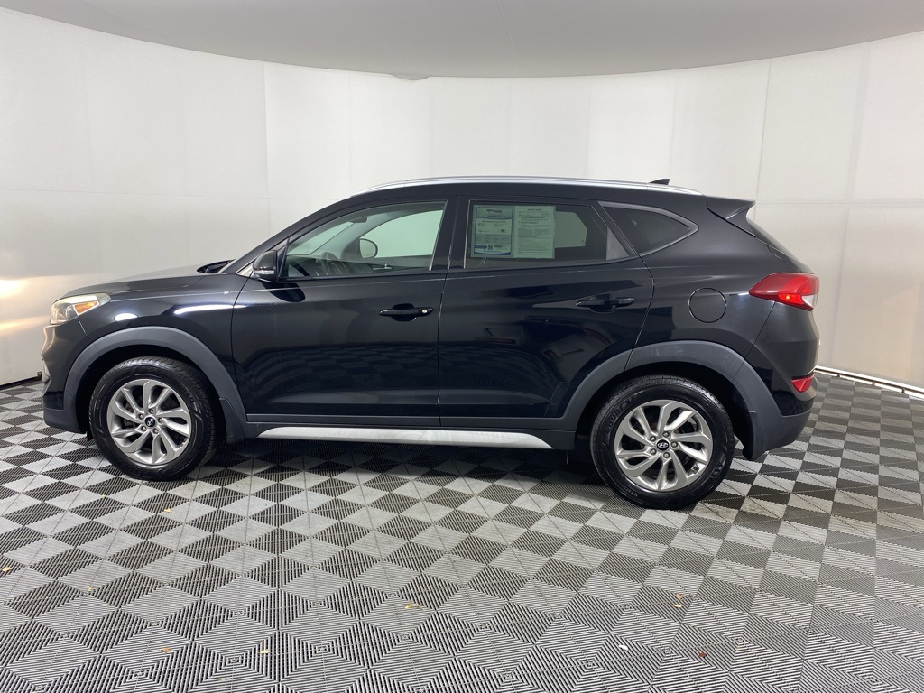 2017 Hyundai Tucson SE Plus photo 4