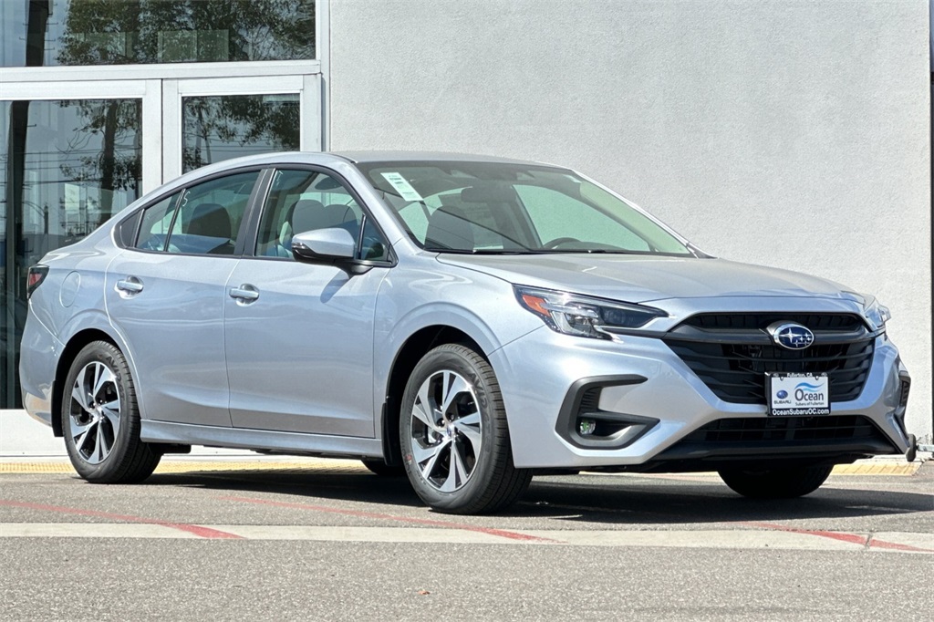 2025 Subaru Legacy Premium photo 2