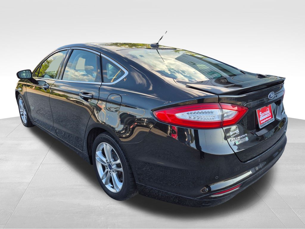2015 Ford Fusion Energi Titanium photo 4