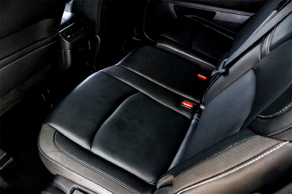 2023 Nissan Pathfinder SL photo 27