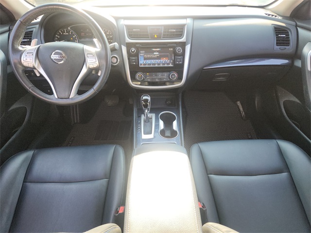 2018 Nissan Altima 2.5 SR photo 13
