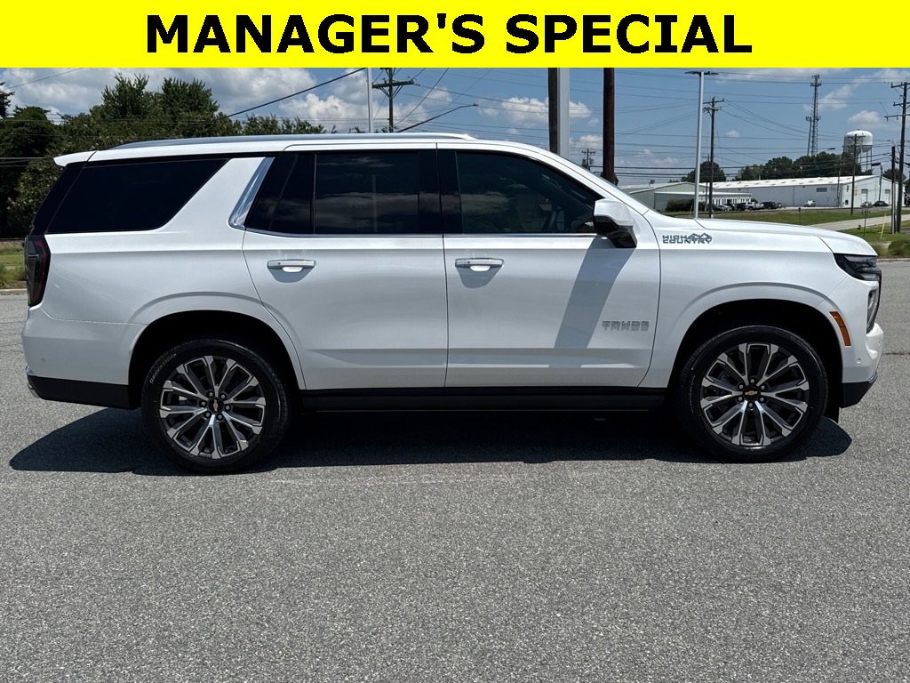 2025 Chevrolet Tahoe High Country photo 2