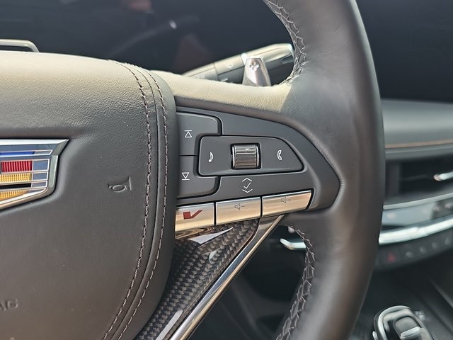 2025 Cadillac CT5 V photo 17