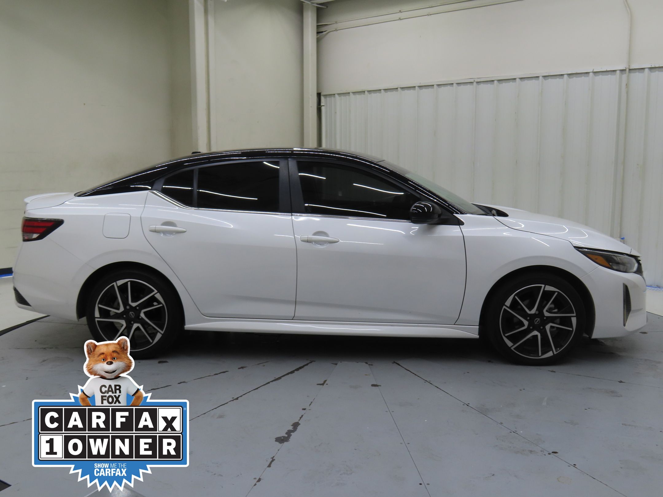2024 Nissan Sentra SR photo 2