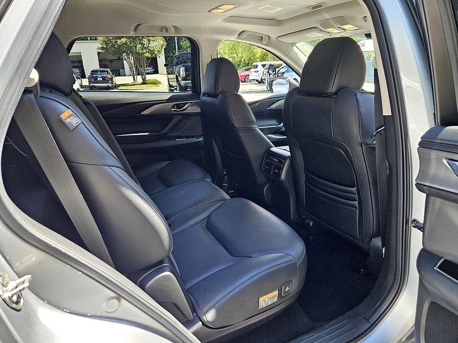 2023 Mazda CX-9 Touring photo 13