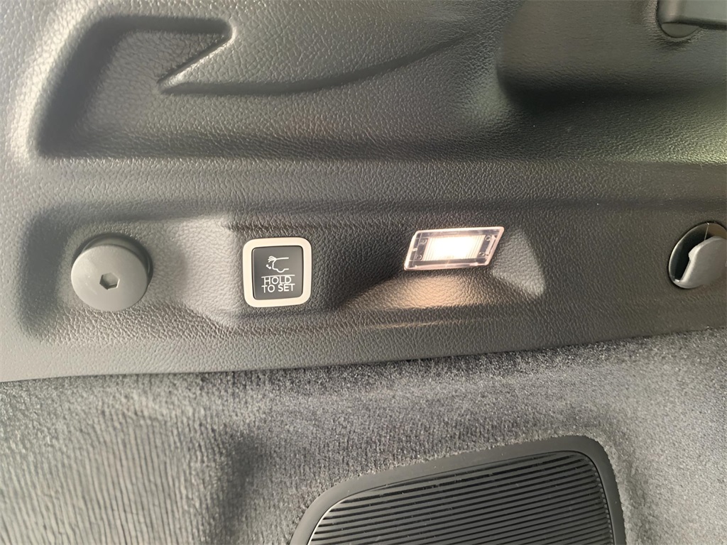 2025 Jeep Grand Cherokee L Summit photo 19