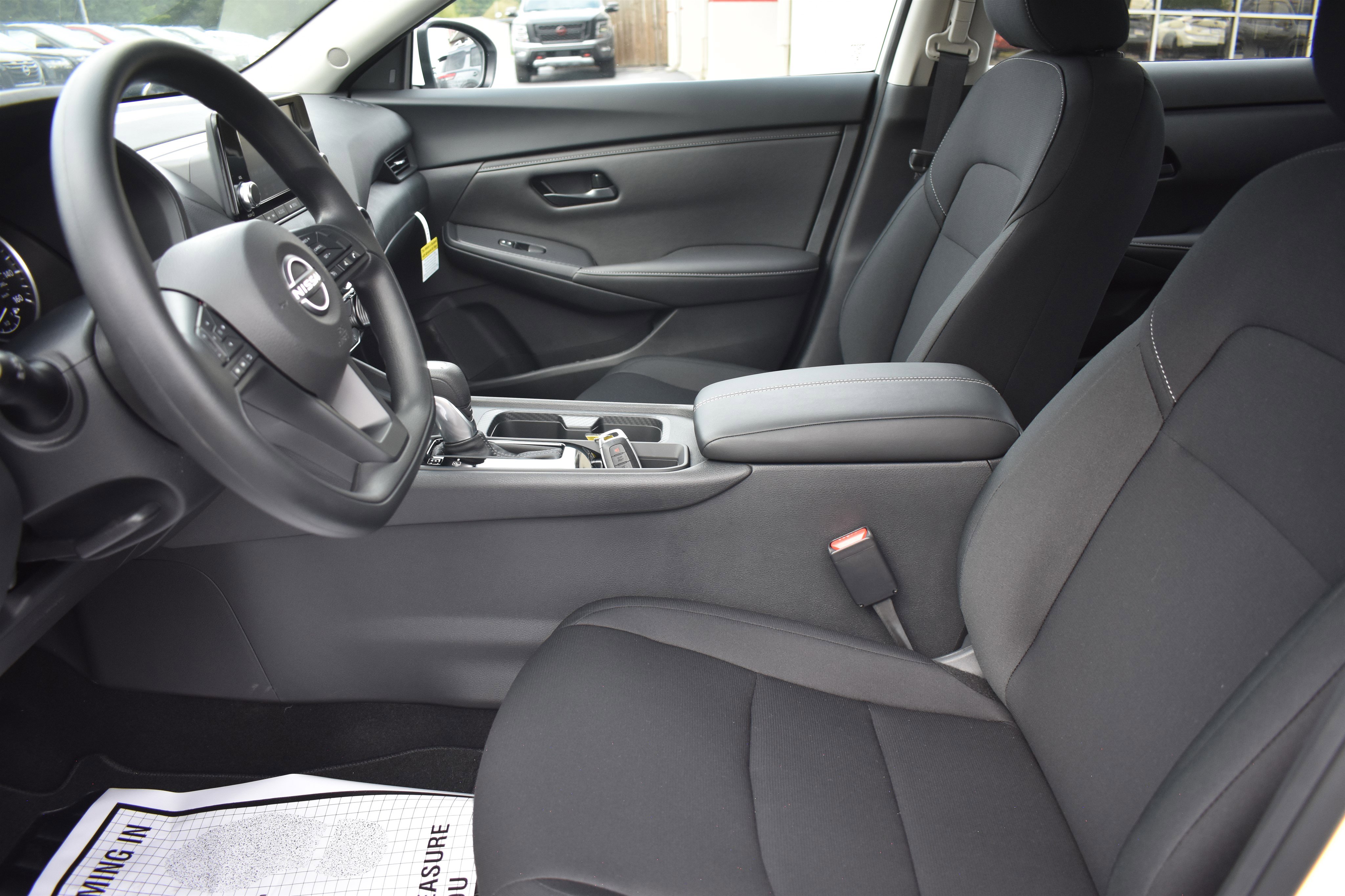 2025 Nissan Sentra S photo 11