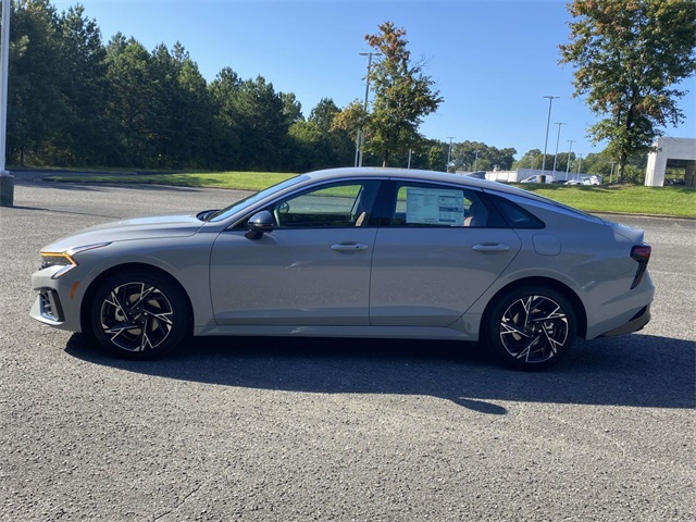 2026 Kia K5 GT-Line photo 4