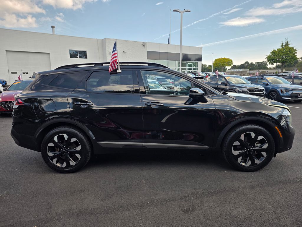2023 Kia Sportage Plug-In Hybrid X-Line photo 3