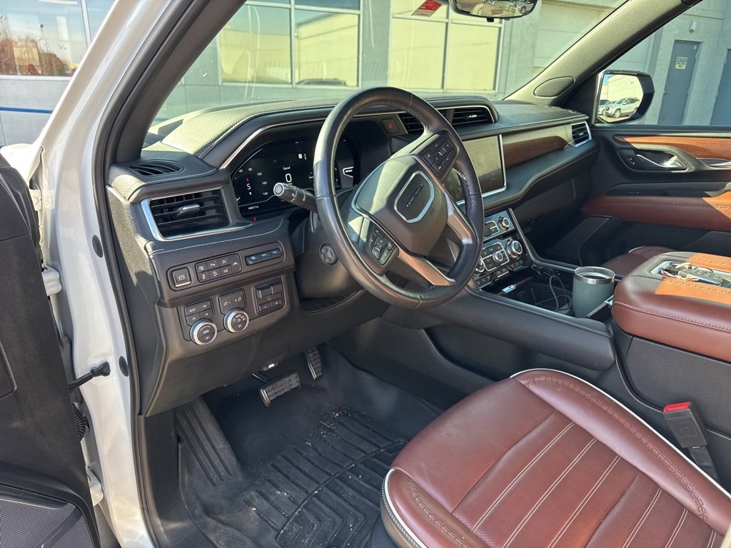 2023 Gmc Yukon Denali Ultimate photo 2