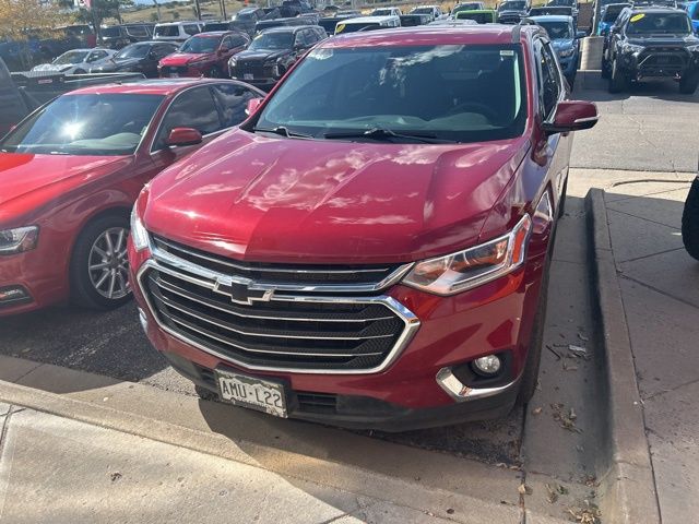 2020 Chevrolet Traverse 1LT photo 2