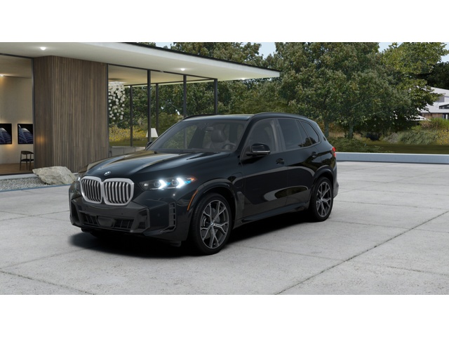 2026 BMW X5 50e's photo