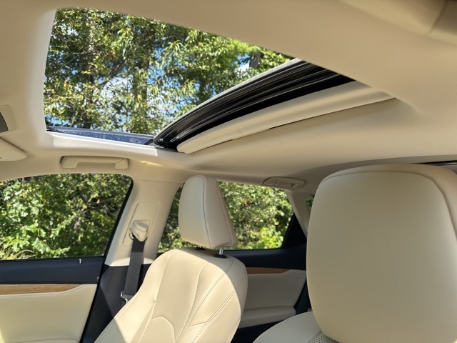 2022 Lexus RX 350L Premium AWD photo 35
