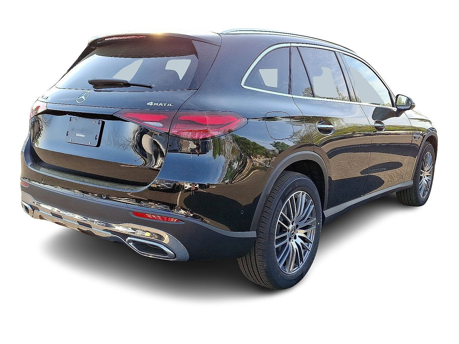 2025 Mercedes Benz GLC 300 4MATIC photo 3
