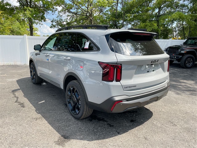 2025 Kia Sorento X-Line SX photo 7
