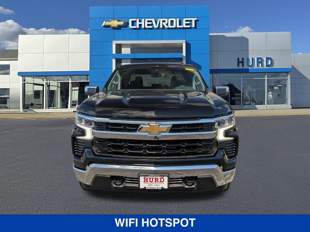 2025 Chevrolet Silverado 1500 LT photo 8