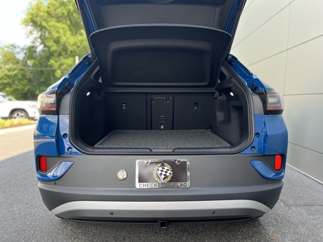 2025 Volkswagen ID.4 Pro Plus photo 18