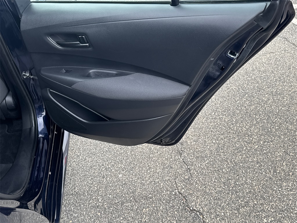 2023 Toyota Corolla LE photo 14