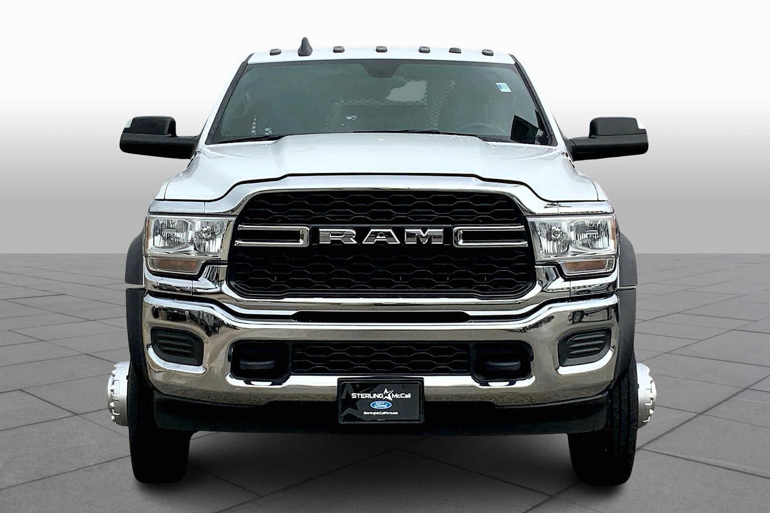 2021 Ram 5500 Tradesman photo 3