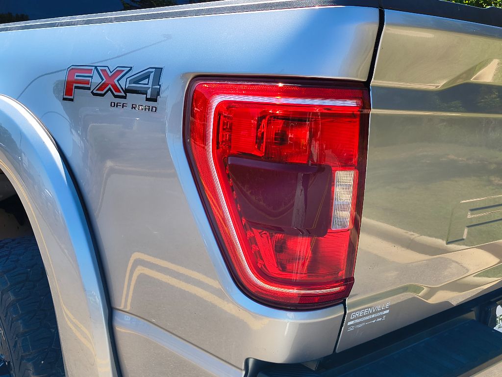 2022 Ford F-150 XLT photo 5