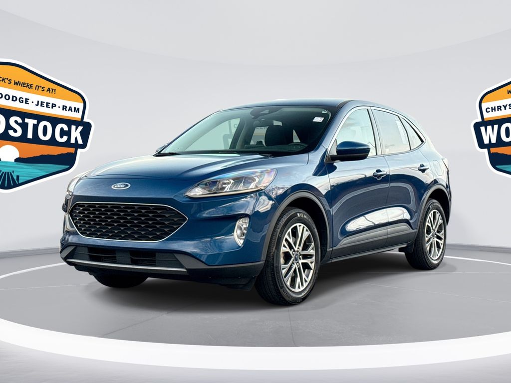 2022 Ford Escape SEL's photo