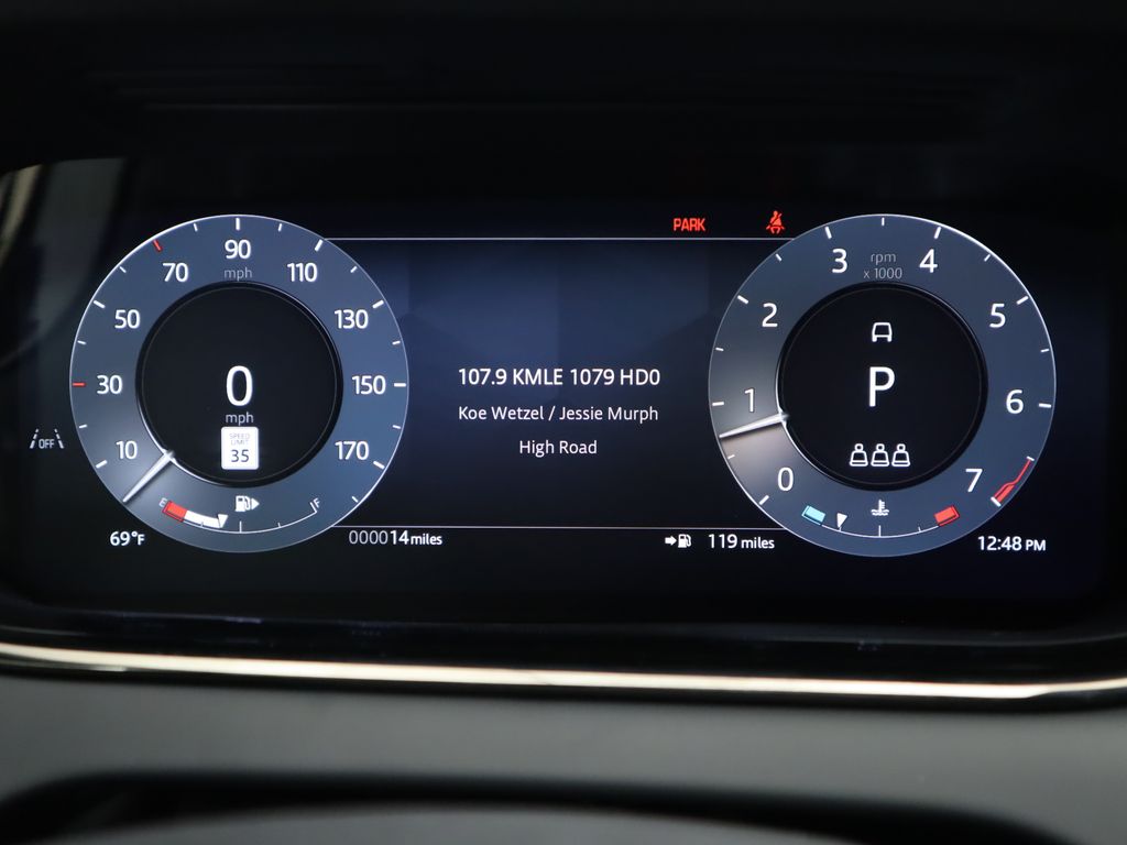 2025 Land Rover Range Rover Evoque S photo 29