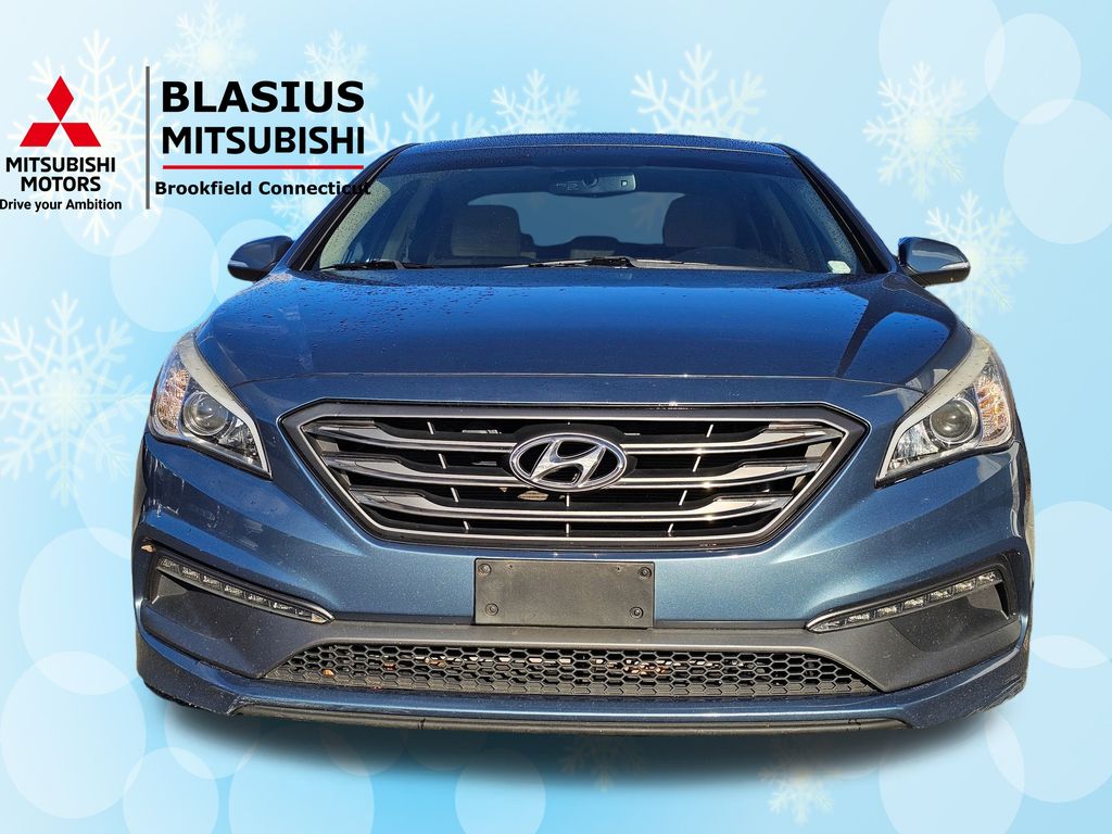 2017 Hyundai Sonata Limited photo 2