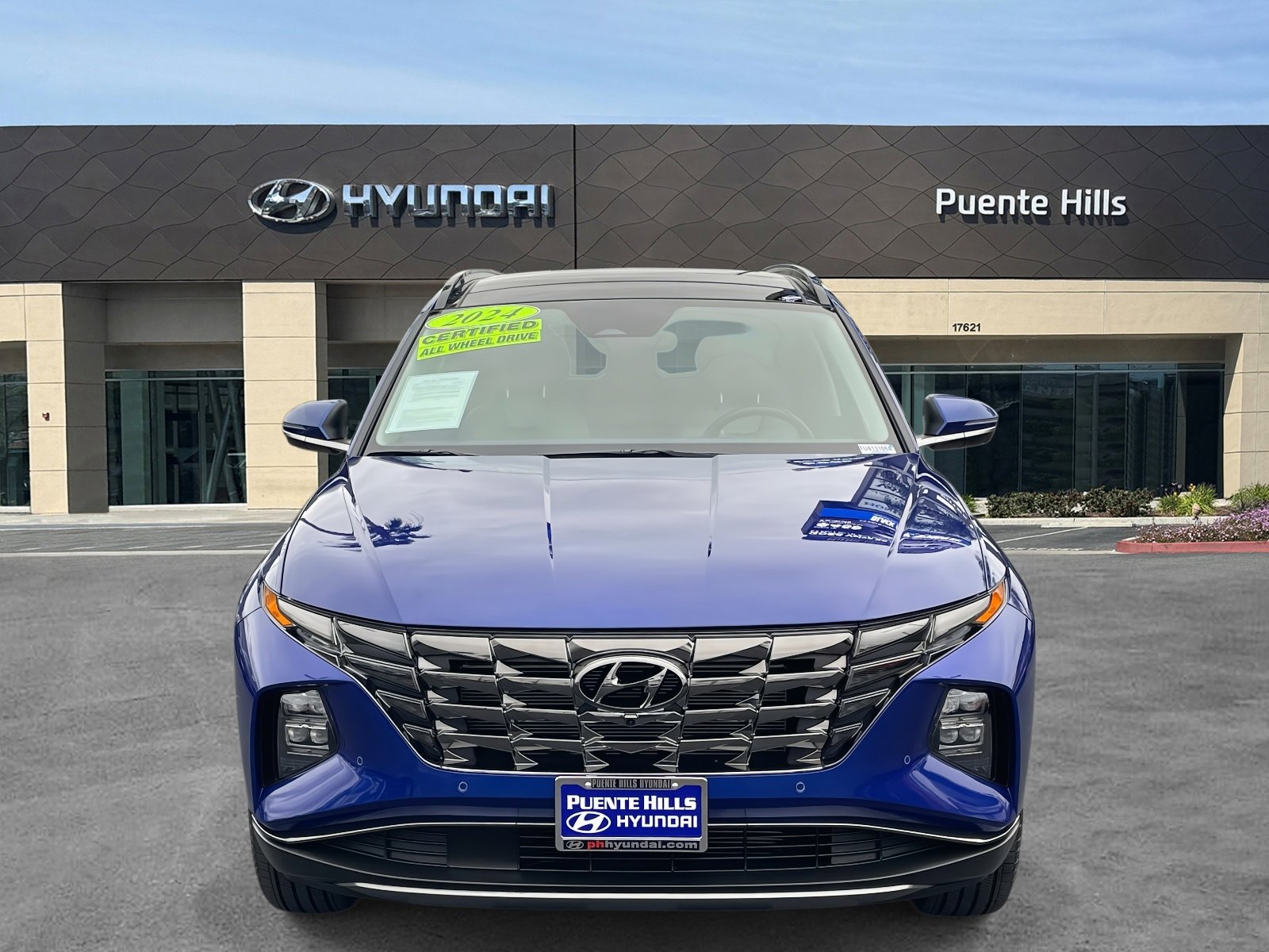 2024 Hyundai Tucson Limited photo 2