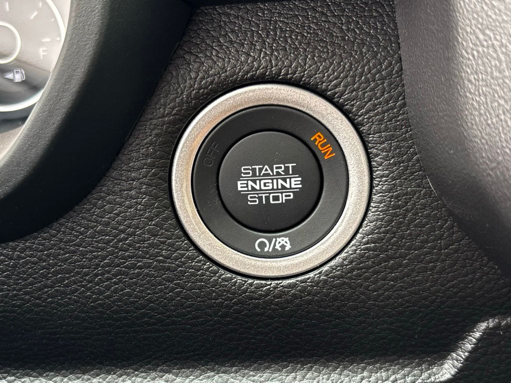 2025 Ram 1500 Big Horn Lone Star photo 17