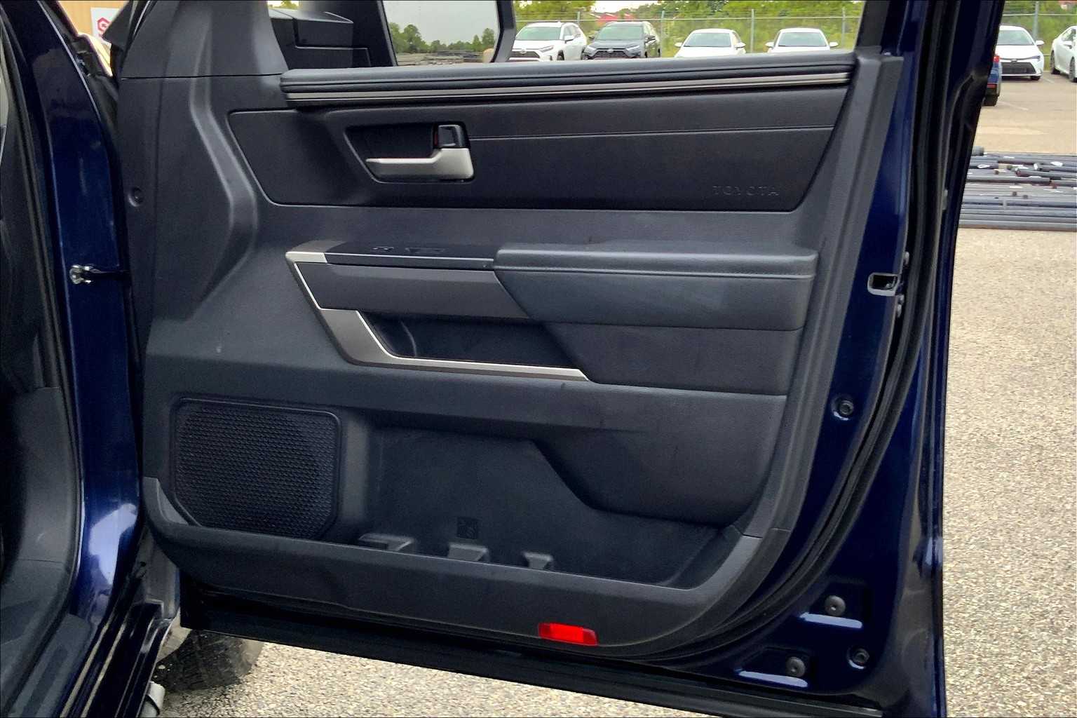 2022 Toyota Tundra SR5 photo 21