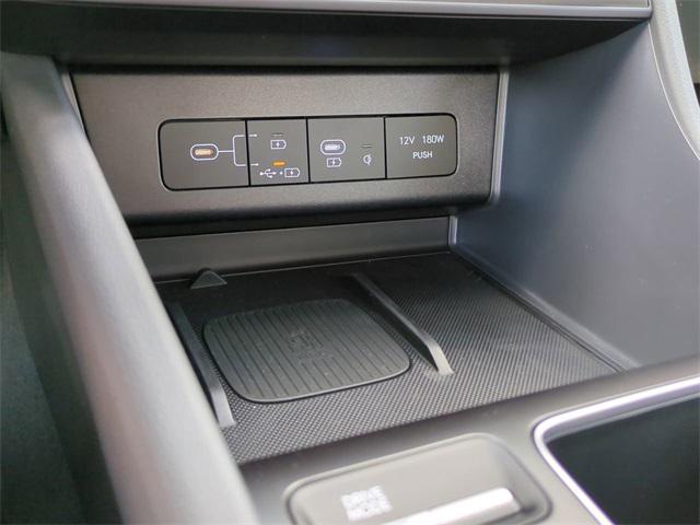 2025 Hyundai Sonata SEL Convenience photo 17