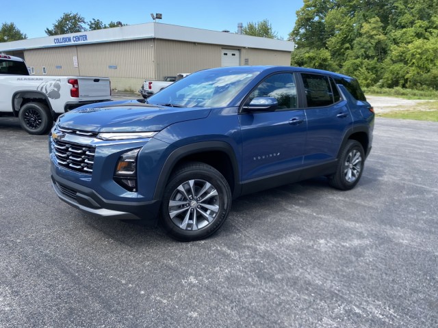 2026 Chevrolet Equinox LT's photo